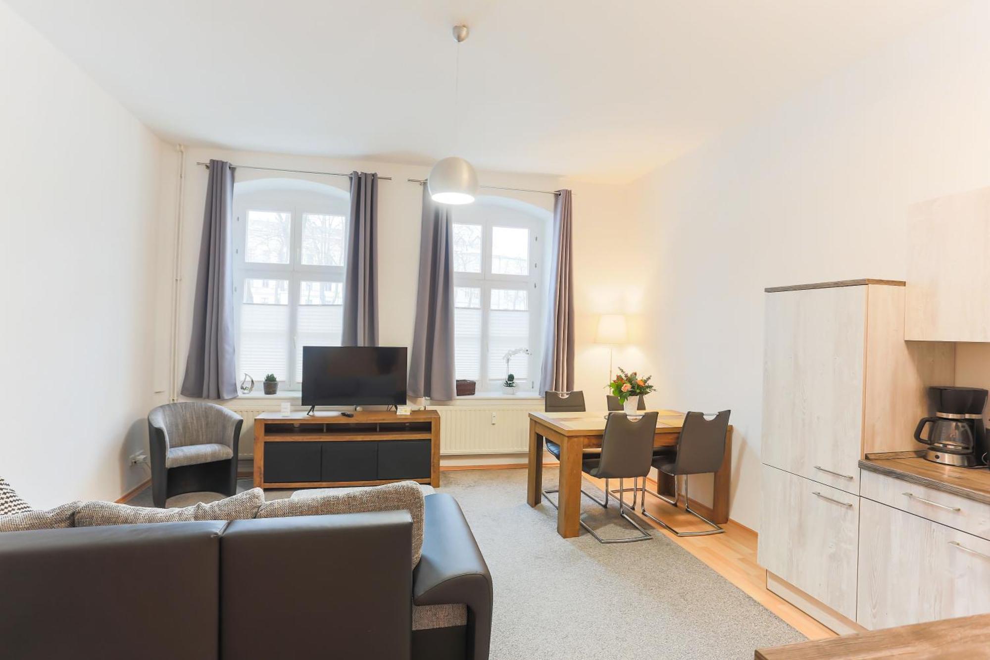 Viadrina Rooms & Apartments Frankfurt-Oder Am Park Im Zentrum Frankfurt an der Oder Exterior foto